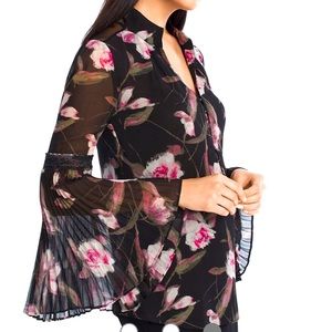 Printed Pleated-Sleeve Blouse